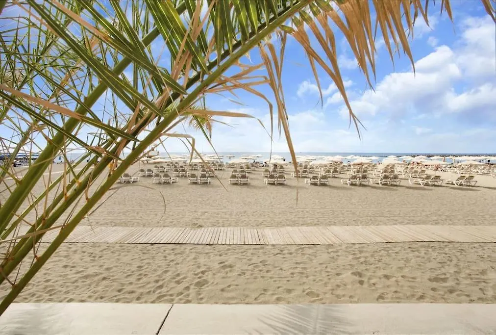 Studio In Torres Del Sol Griffin Near The Beach Arona  Apartment Arona (Tenerife)